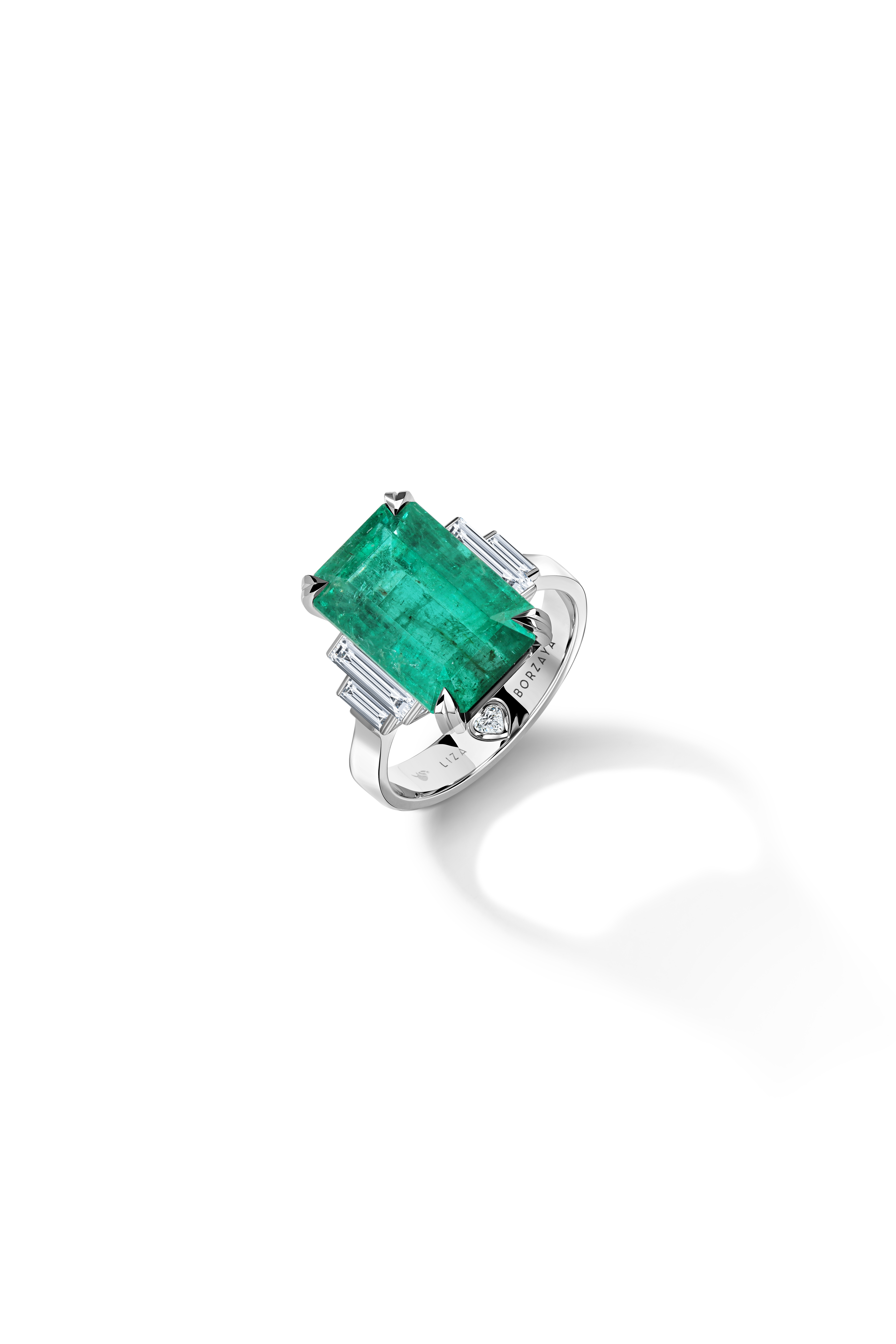 Кольцо «Диво» с изумрудом 7,6 ct