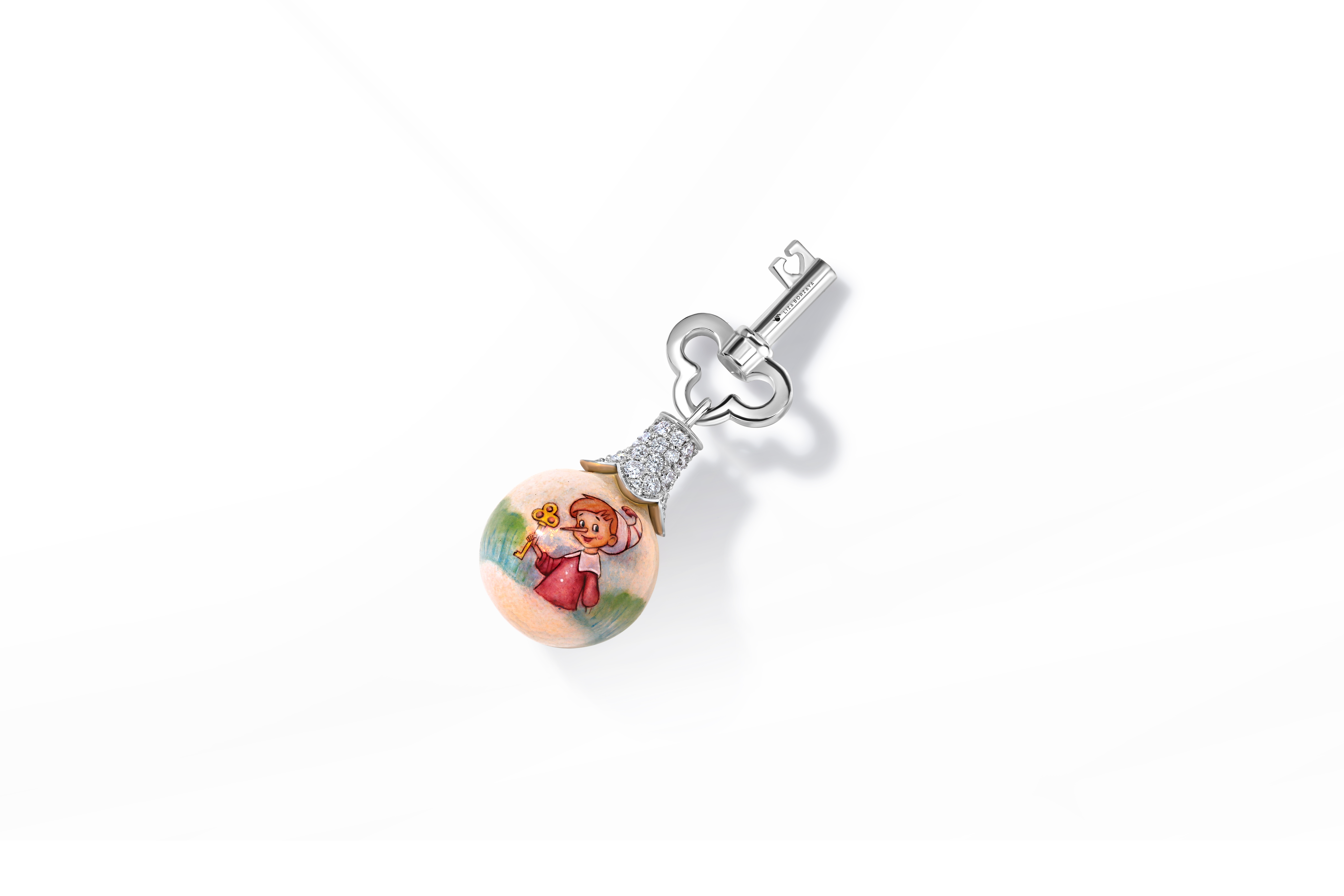Transformable pendant on the key “Pinocchio and Malvina”